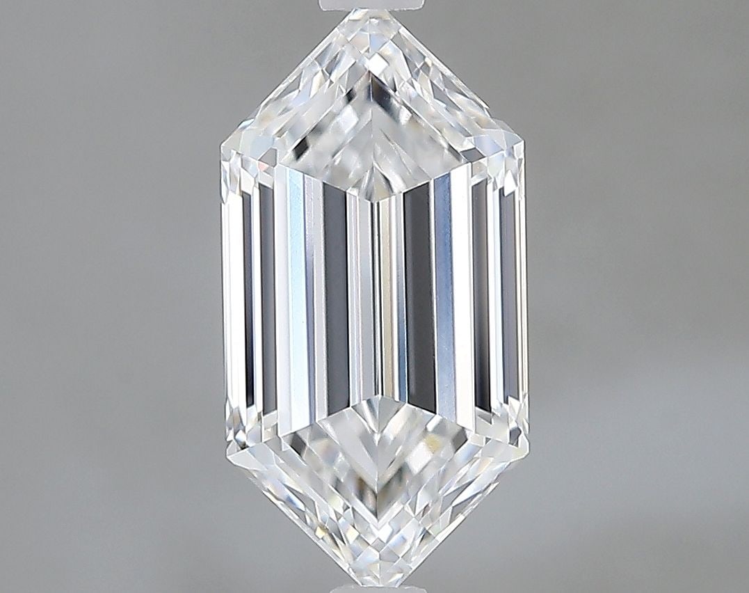 Loose Diamond - ASSCHER 1.7ct E VVS2: Loose Diamond - ASSCHER 1.7ct E VVS2 Source: This is a real non-mined Diamond that has been grown in a lab Shape: ASSCHER Carats: 1.7 Color: E Clarity: VVS2 Certification: GIA Video: