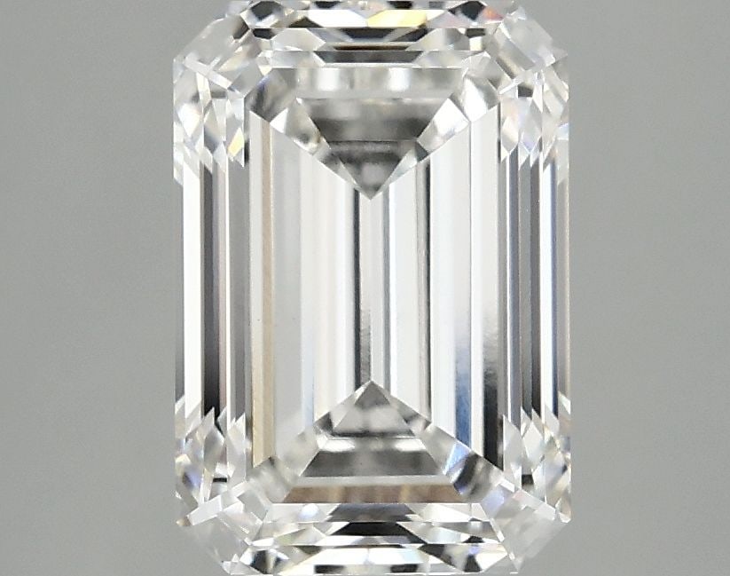 Loose Diamond - EMERALD 2.98ct F VVS2: Loose Diamond - EMERALD 2.98ct F VVS2 Source: This is a real non-mined Diamond that has been grown in a lab Shape: EMERALD Carats: 2.98 Color: F Clarity: VVS2 Certification: IGI Video: