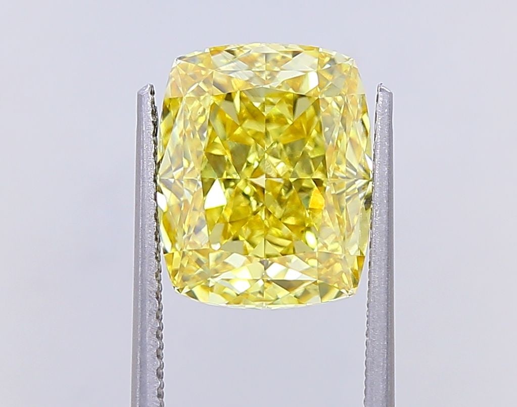 Loose Diamond - CUSHION MODIFIED 5.24ct Fancy Vivid Yellow VS2: Loose Diamond - CUSHION MODIFIED 5.24ct Fancy Vivid Yellow VS2 Source: This is a real non-mined Diamond that has been grown in a lab Shape: CUSHION MODIFIED Carats: 5.24 Color: Fancy Vivid Yellow Cert