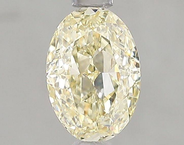 Loose Diamond - OVAL 1.01ct W-X VS2: Loose Diamond - OVAL 1.01ct W-X VS2 Source: This is a real non-mined Diamond that has been grown in a lab Shape: OVAL Carats: 1.01 Color: W-X Certification: IGI Video: