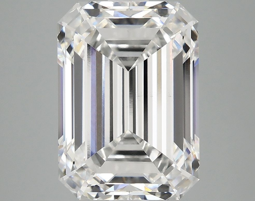 Loose Diamond - EMERALD 5.1ct F VS1: Loose Diamond - EMERALD 5.1ct F VS1 Source: This is a real non-mined Diamond that has been grown in a lab Shape: EMERALD Carats: 5.1 Color: F Clarity: VS1 Certification: IGI Video: