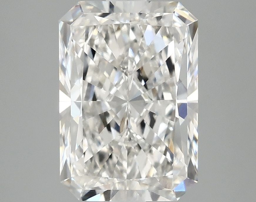 Loose Diamond - RADIANT 3.0ct G VVS2: Loose Diamond - RADIANT 3.0ct G VVS2 Source: This is a real non-mined Diamond that has been grown in a lab Shape: RADIANT Carats: 3.0 Color: G Clarity: VVS2 Certification: IGI Video: