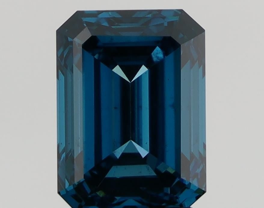 Loose Diamond - EMERALD 2.87ct Fancy Blue VS1: Loose Diamond - EMERALD 2.87ct Fancy Blue VS1 Source: This is a real non-mined Diamond that has been grown in a lab Shape: EMERALD Carats: 2.87 Color: Fancy Blue Certification: NONE Video: