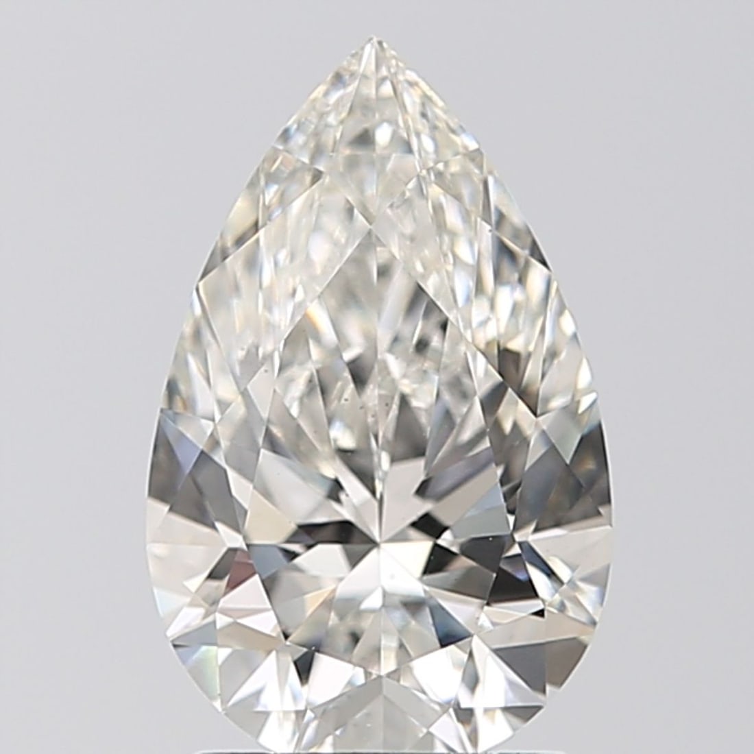 Loose Diamond - PEAR 1.71ct G VS1: Loose Diamond - PEAR 1.71ct G VS1 Source: This is a real non-mined Diamond that has been grown in a lab Shape: PEAR Carats: 1.71 Color: G Clarity: VS1 Certification: IGI Video: