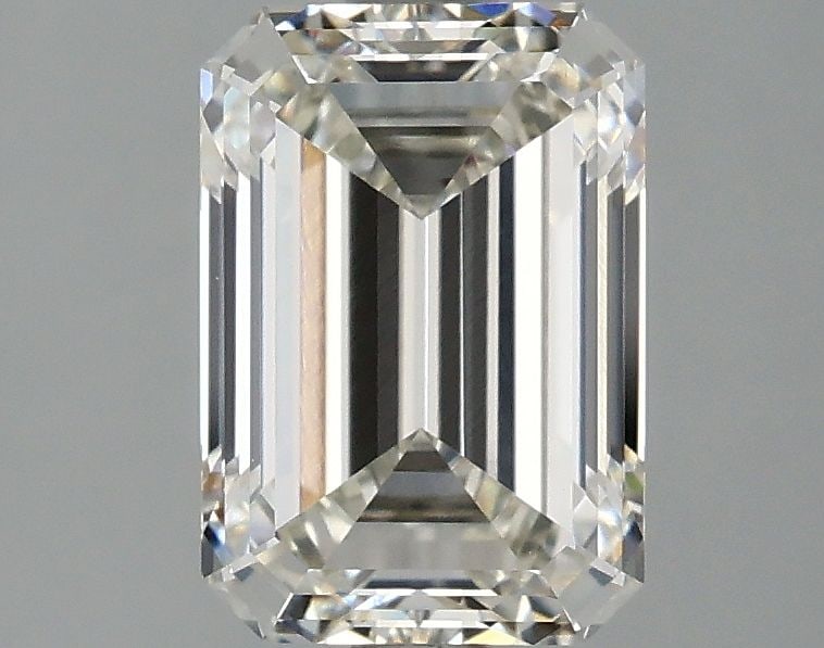 Loose Diamond - EMERALD 2.04ct H VVS2: Loose Diamond - EMERALD 2.04ct H VVS2 Source: This is a real non-mined Diamond that has been grown in a lab Shape: EMERALD Carats: 2.04 Color: H Clarity: VVS2 Certification: IGI Video: