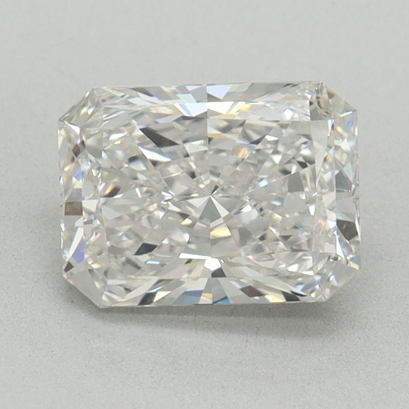Loose Diamond - RADIANT 1.76ct G VVS2: Loose Diamond - RADIANT 1.76ct G VVS2 Source: This is a real non-mined Diamond that has been grown in a lab Shape: RADIANT Carats: 1.76 Color: G Clarity: VVS2 Certification: IGI Video: