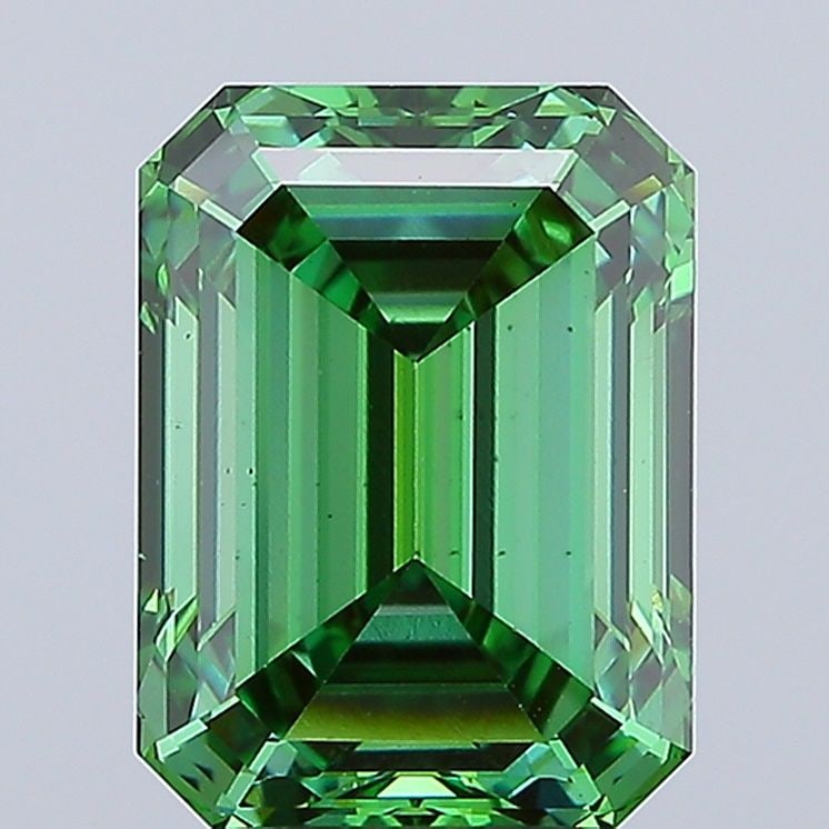 Loose Diamond - EMERALD 5.06ct Fancy Vivid Green VS1: Loose Diamond - EMERALD 5.06ct Fancy Vivid Green VS1 Source: This is a real non-mined Diamond that has been grown in a lab Shape: EMERALD Carats: 5.06 Color: Fancy Vivid Green Certification: IGI Video