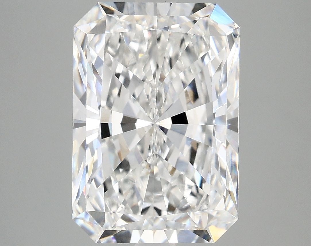 Loose Diamond - RADIANT 5.1ct E VS1: Loose Diamond - RADIANT 5.1ct E VS1 Source: This is a real non-mined Diamond that has been grown in a lab Shape: RADIANT Carats: 5.1 Color: E Clarity: VS1 Certification: IGI Video: