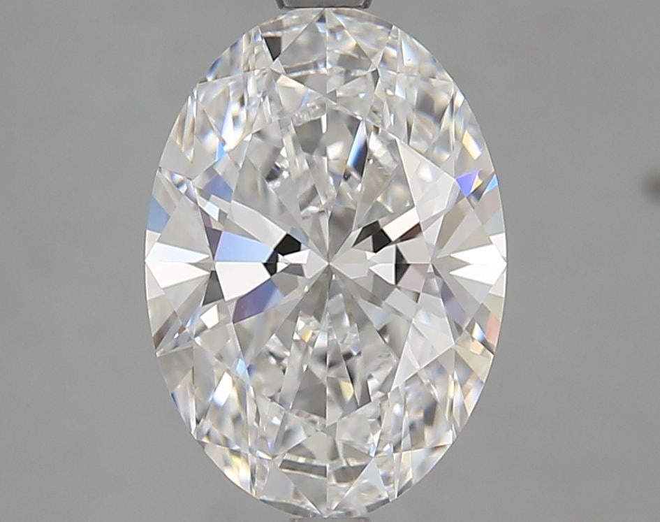 Loose Diamond - OVAL 3.29ct D VVS1: Loose Diamond - OVAL 3.29ct D VVS1 Source: This is a real non-mined Diamond that has been grown in a lab Shape: OVAL Carats: 3.29 Color: D Clarity: VVS1 Certification: GIA Video: