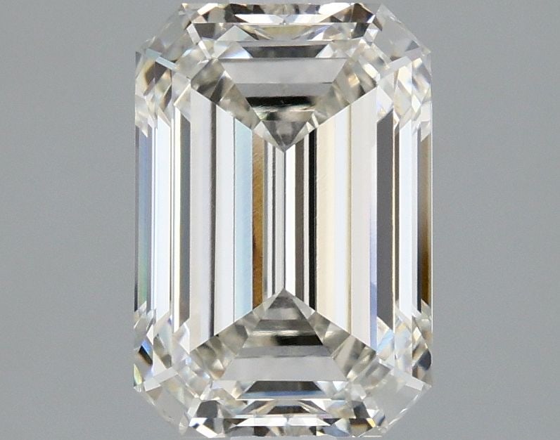 Loose Diamond - EMERALD 2.12ct H VVS2: Loose Diamond - EMERALD 2.12ct H VVS2 Source: This is a real non-mined Diamond that has been grown in a lab Shape: EMERALD Carats: 2.12 Color: H Clarity: VVS2 Certification: IGI Video: