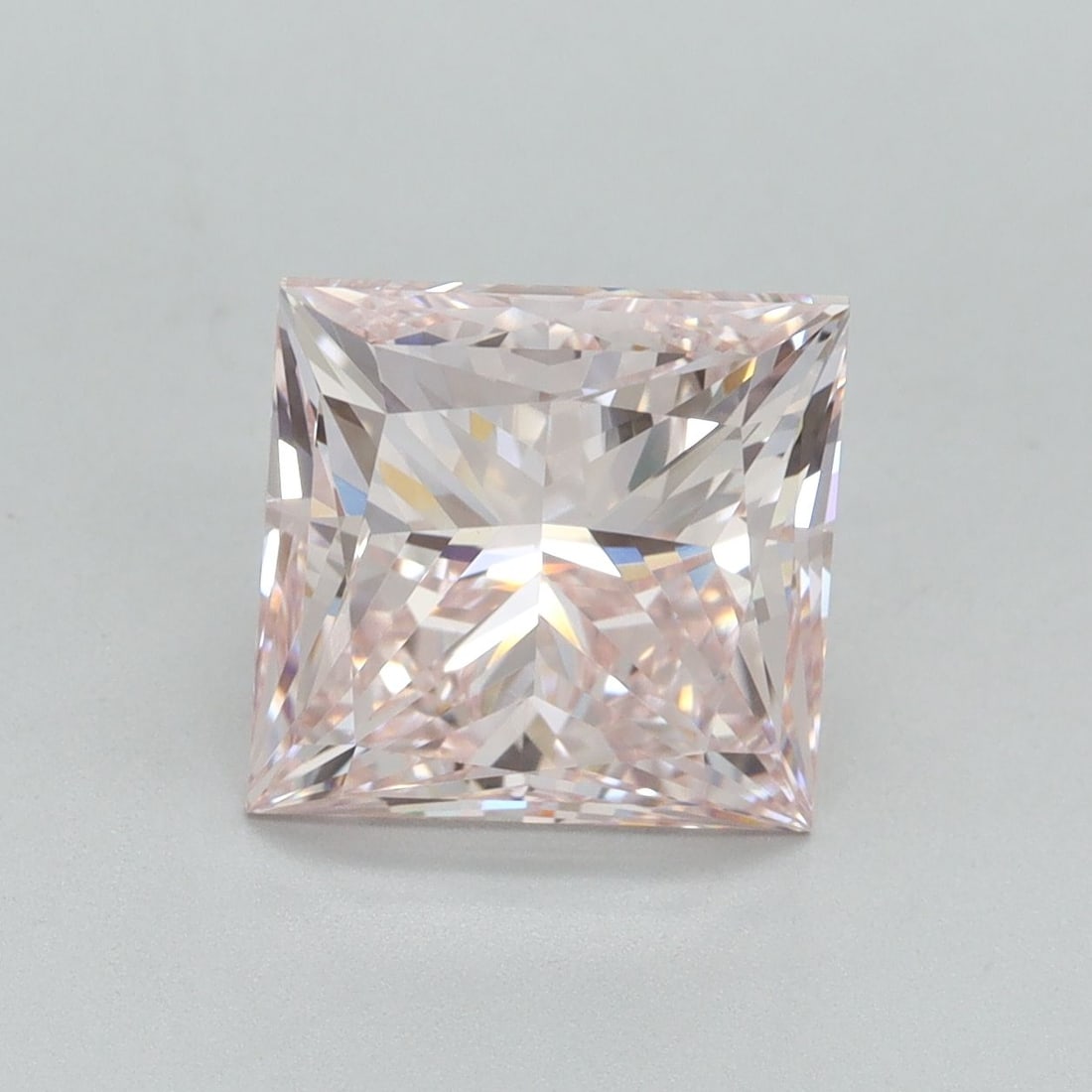 Loose Diamond - PRINCESS 3.71ct Fancy Pink VVS2: Loose Diamond - PRINCESS 3.71ct Fancy Pink VVS2 Source: This is a real non-mined Diamond that has been grown in a lab Shape: PRINCESS Carats: 3.71 Color: Fancy Pink Certification: IGI Video: Video