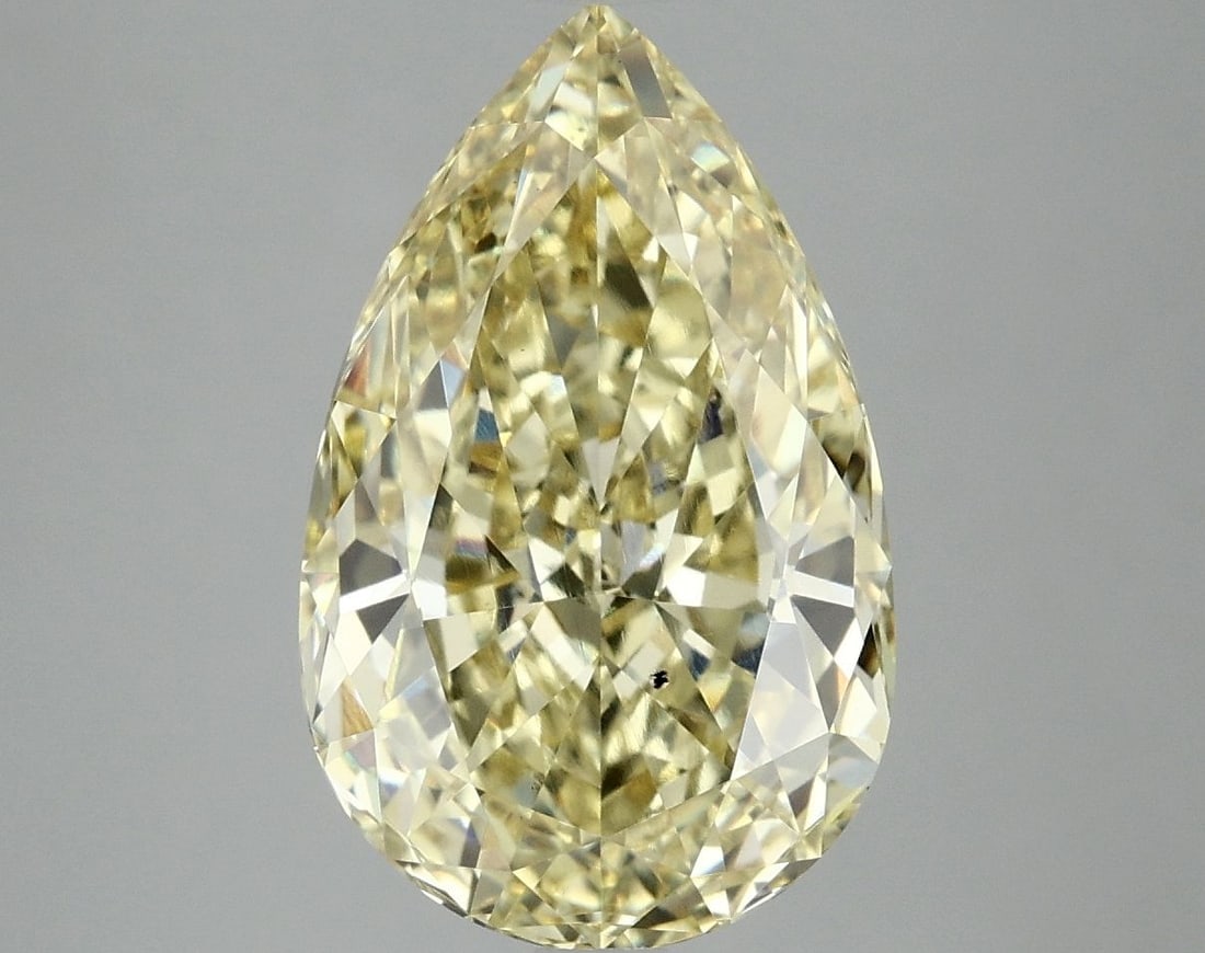 Loose Diamond - PEAR 5.1ct Fancy Vivid Yellow VS2: Loose Diamond - PEAR 5.1ct Fancy Vivid Yellow VS2 Source: This is a real non-mined Diamond that has been grown in a lab Shape: PEAR Carats: 5.1 Color: Fancy Vivid Yellow Certification: IGI Video:
