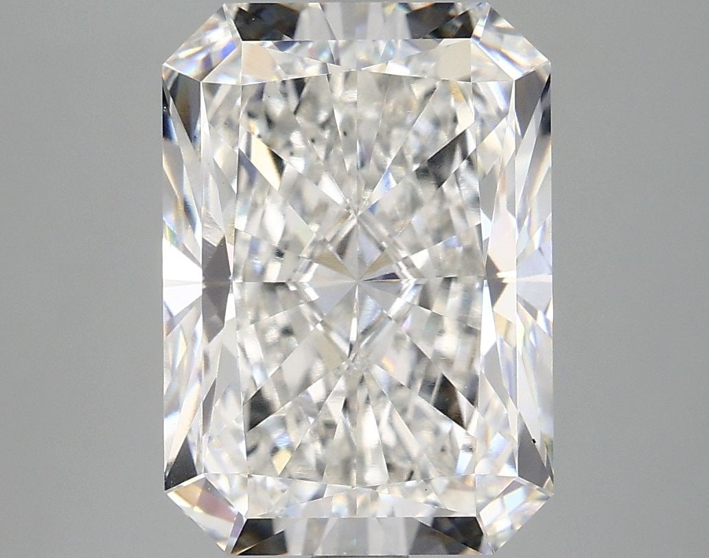 Loose Diamond - RADIANT 5.08ct E VS1: Loose Diamond - RADIANT 5.08ct E VS1 Source: This is a real non-mined Diamond that has been grown in a lab Shape: RADIANT Carats: 5.08 Color: E Clarity: VS1 Certification: IGI Video: Video Link