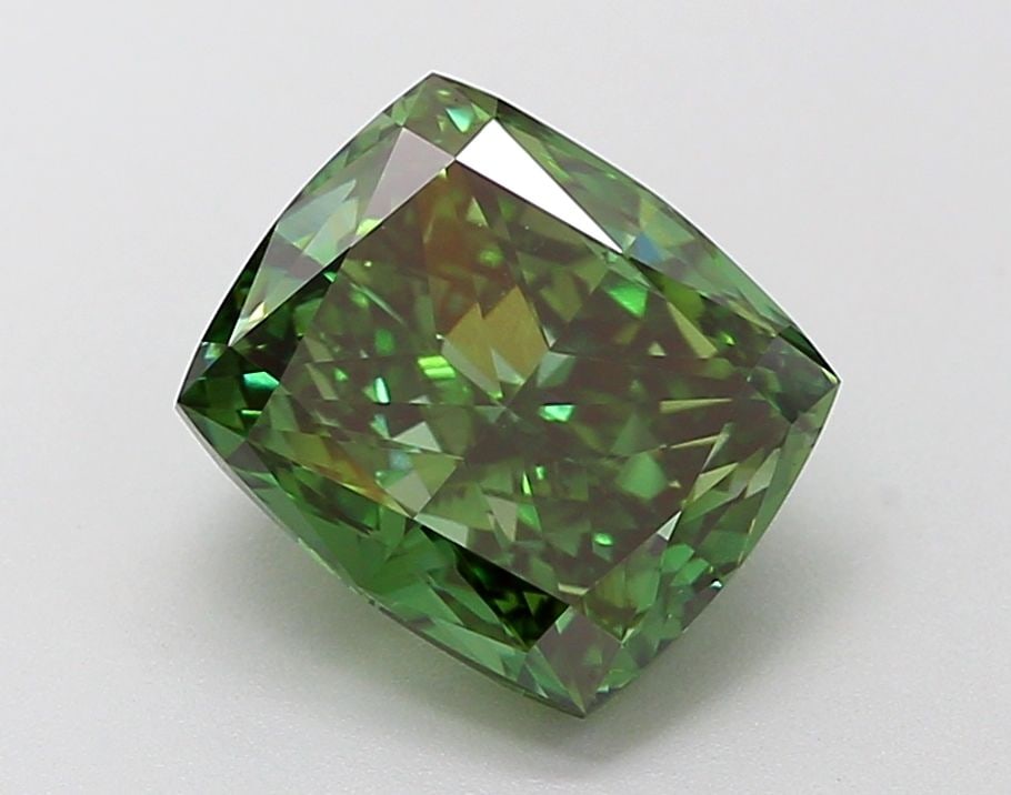 Loose Diamond - CUSHION MODIFIED 3.38ct Fancy Vivid Green VVS2: Loose Diamond - CUSHION MODIFIED 3.38ct Fancy Vivid Green VVS2 Source: This is a real non-mined Diamond that has been grown in a lab Shape: CUSHION MODIFIED Carats: 3.38 Color: Fancy Vivid Green Certi