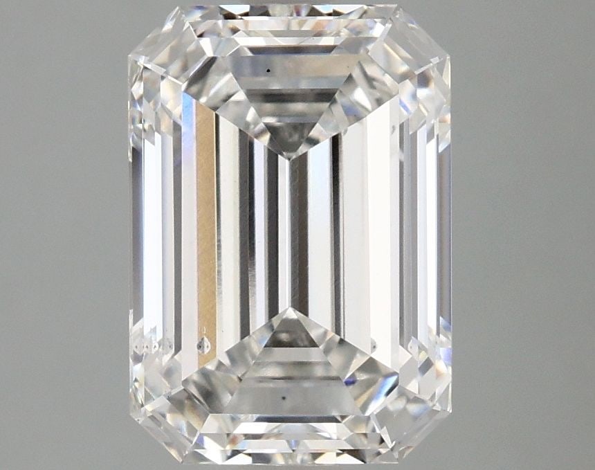 Loose Diamond - EMERALD 2.99ct E SI1: Loose Diamond - EMERALD 2.99ct E SI1 Source: This is a real non-mined Diamond that has been grown in a lab Shape: EMERALD Carats: 2.99 Color: E Clarity: SI1 Certification: IGI Video: