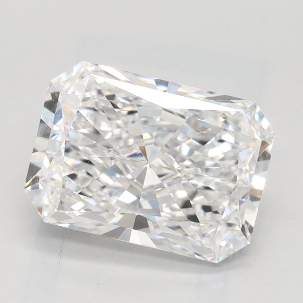 Loose Diamond - RADIANT 2.02ct D IF: Loose Diamond - RADIANT 2.02ct D IF Source: This is a real non-mined Diamond that has been grown in a lab Shape: RADIANT Carats: 2.02 Color: D Clarity: IF Certification: IGI Video:
