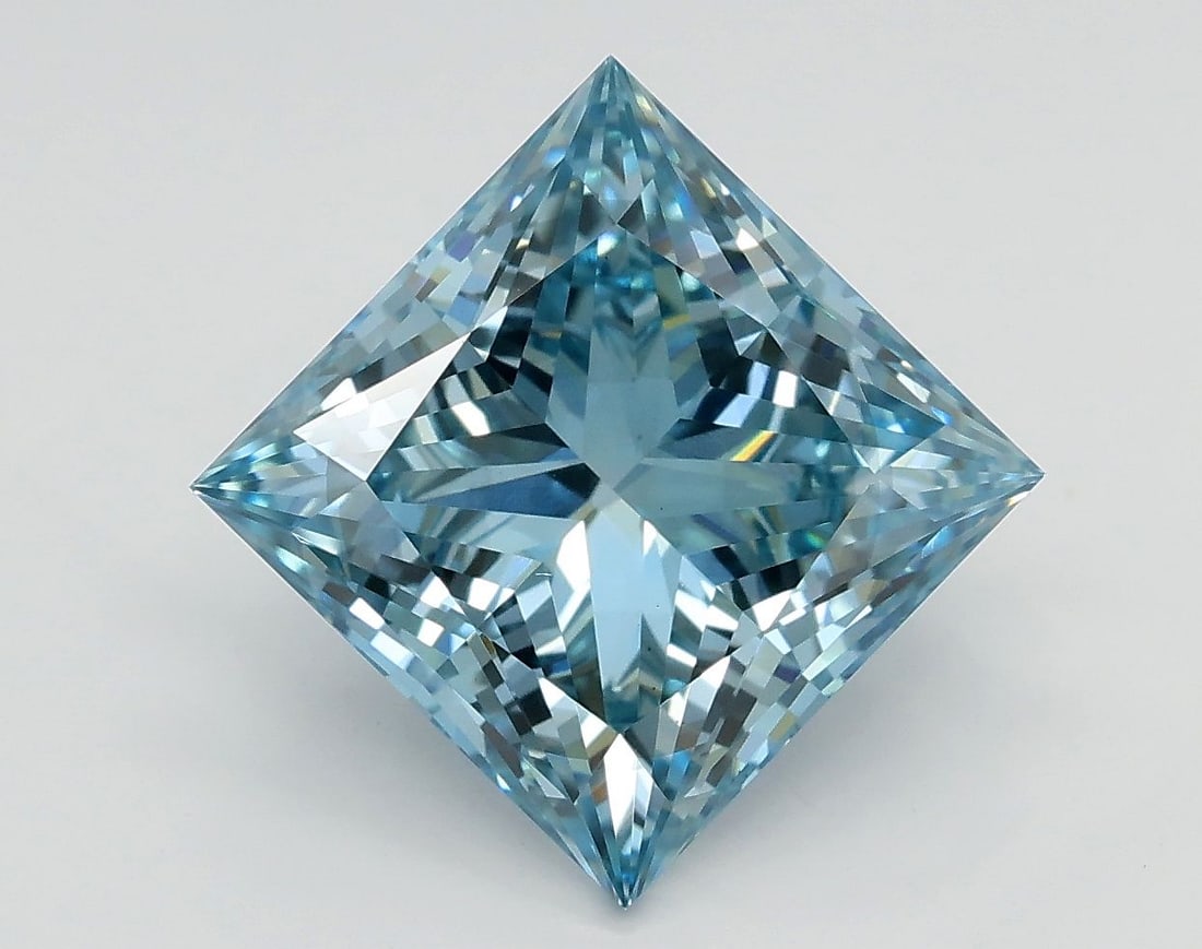Loose Diamond - PRINCESS 3.59ct Fancy Vivid Blue SI2: Loose Diamond - PRINCESS 3.59ct Fancy Vivid Blue SI2 Source: This is a real non-mined Diamond that has been grown in a lab Shape: PRINCESS Carats: 3.59 Color: Fancy Vivid Blue Certification: IGI Video