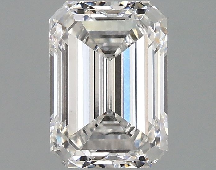 Loose Diamond - EMERALD 1.58ct E VVS2: Loose Diamond - EMERALD 1.58ct E VVS2 Source: This is a real non-mined Diamond that has been grown in a lab Shape: EMERALD Carats: 1.58 Color: E Clarity: VVS2 Certification: IGI Video: