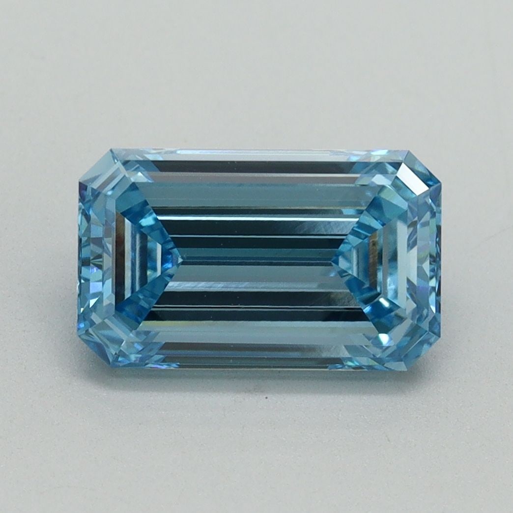 Loose Diamond - EMERALD 2.15ct Fancy Vivid Blue VS1: Loose Diamond - EMERALD 2.15ct Fancy Vivid Blue VS1 Source: This is a real non-mined Diamond that has been grown in a lab Shape: EMERALD Carats: 2.15 Color: Fancy Vivid Blue Certification: IGI Video: