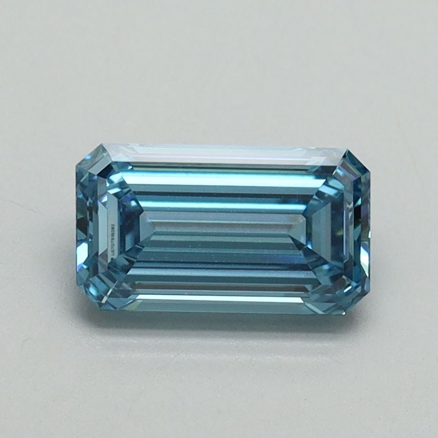 Loose Diamond - EMERALD 1.01ct Fancy Vivid Blue VS1: Loose Diamond - EMERALD 1.01ct Fancy Vivid Blue VS1 Source: This is a real non-mined Diamond that has been grown in a lab Shape: EMERALD Carats: 1.01 Color: Fancy Vivid Blue Certification: IGI Video: