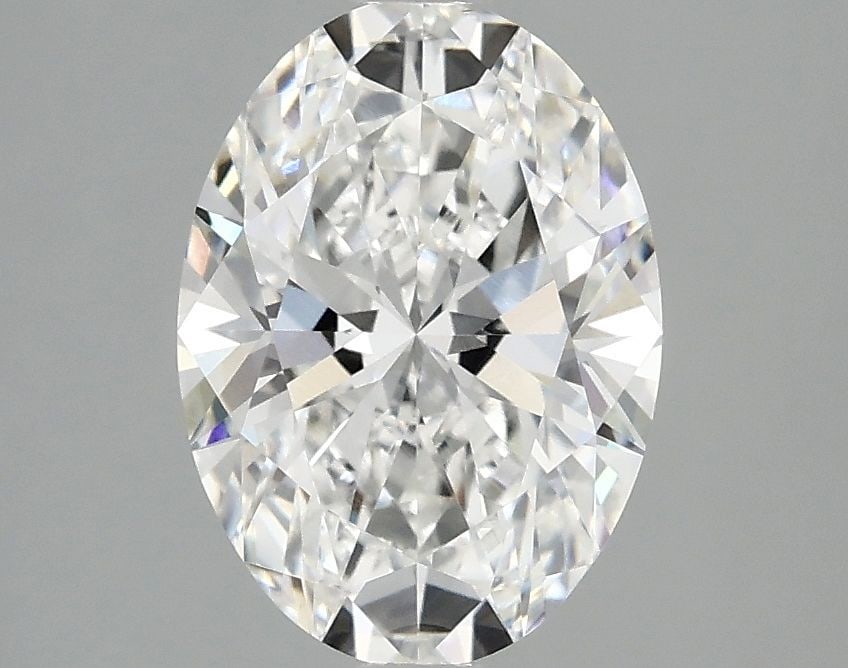 Loose Diamond - OVAL 2.06ct E VVS1: Loose Diamond - OVAL 2.06ct E VVS1 Source: This is a real non-mined Diamond that has been grown in a lab Shape: OVAL Carats: 2.06 Color: E Clarity: VVS1 Certification: IGI Video: