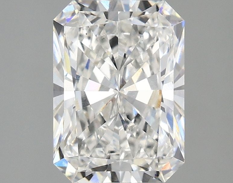 Loose Diamond - RADIANT 2.07ct E VS1: Loose Diamond - RADIANT 2.07ct E VS1 Source: This is a real non-mined Diamond that has been grown in a lab Shape: RADIANT Carats: 2.07 Color: E Clarity: VS1 Certification: IGI Video: