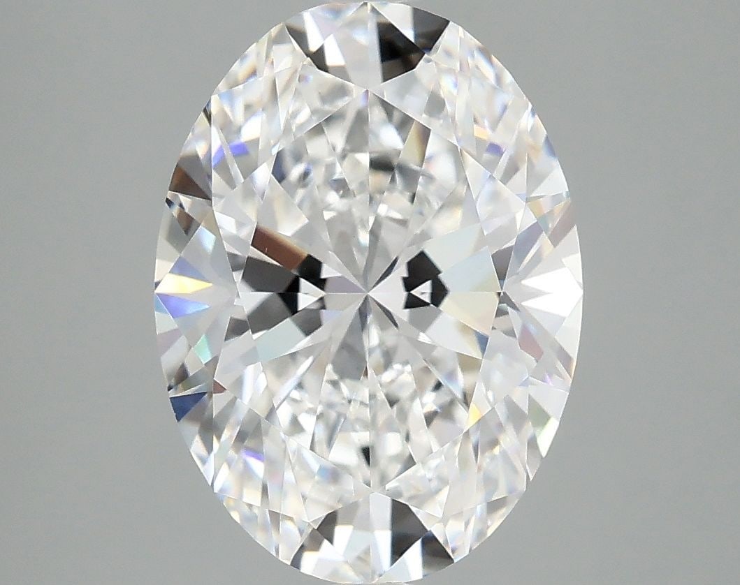 Loose Diamond - OVAL 4.07ct D VVS2: Loose Diamond - OVAL 4.07ct D VVS2 Source: This is a real non-mined Diamond that has been grown in a lab Shape: OVAL Carats: 4.07 Color: D Clarity: VVS2 Certification: IGI Video: