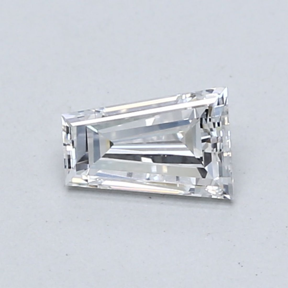 Loose Diamond - TAPERED BAGUETTE 0.54ct F VS1 (1 of 1)