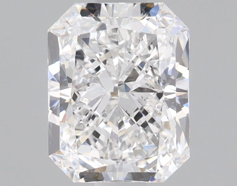 Loose Diamond - RADIANT 1.01ct E VS1: Loose Diamond - RADIANT 1.01ct E VS1 Source: This is a real non-mined Diamond that has been grown in a lab Shape: RADIANT Carats: 1.01 Color: E Clarity: VS1 Certification: IGI Video: