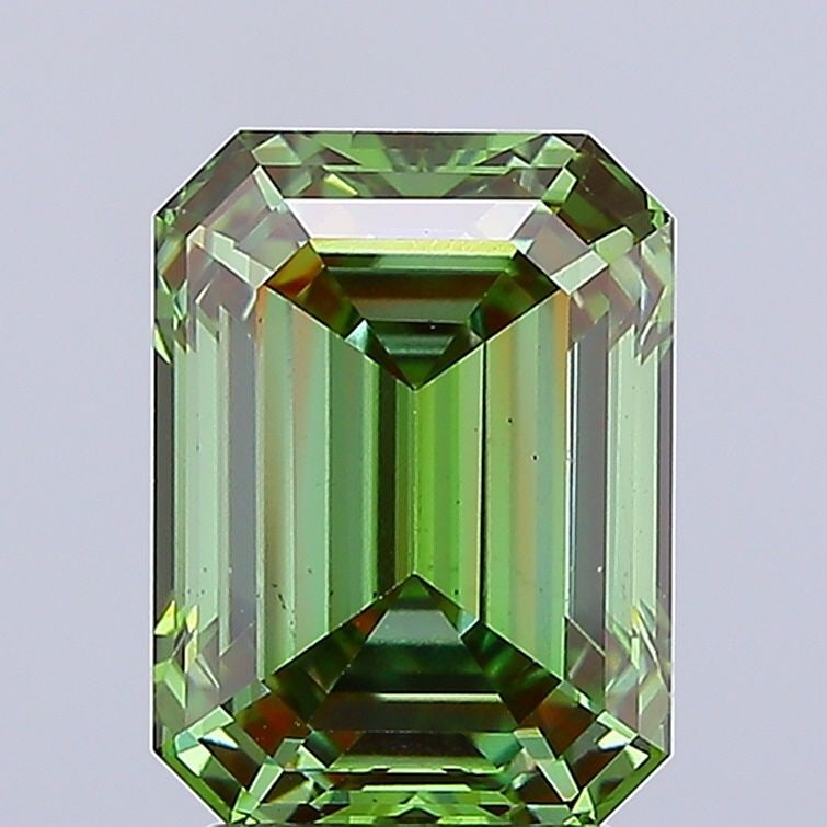 Loose Diamond - EMERALD 4.08ct Fancy Vivid Green VS2: Loose Diamond - EMERALD 4.08ct Fancy Vivid Green VS2 Source: This is a real non-mined Diamond that has been grown in a lab Shape: EMERALD Carats: 4.08 Color: Fancy Vivid Green Certification: IGI Video
