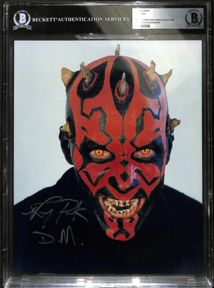 Ray Park Signed Darth Maul 8x10 Photo BAS Authenticated Vintage: Ray Park Signed Darth Maul 8x10 Photo BAS Authenticated Vintage This striking 8x10 photograph features Ray Park as Darth Maul, beautifully autographed in silver permanent marker. The signature include