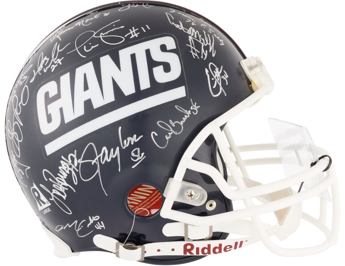 Full Size Helmet Autographed by 1986 New York Giants Super Bowl Team Beckett COA: Full Size Helmet Autographed by 1986 New York Giants Super Bowl Team Beckett COA This is an authentic full-size Riddell helmet signed by members of the 1986 New York Giants Super Bowl Champion team. T