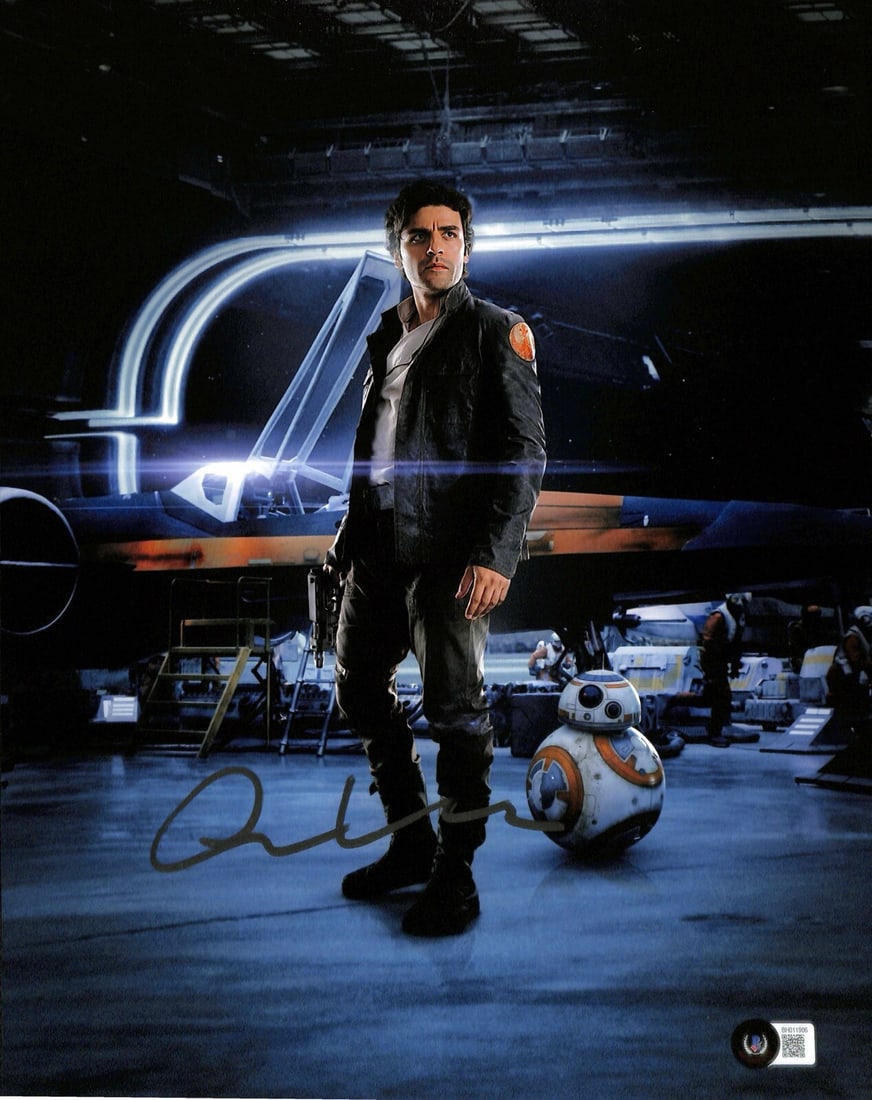 Autographed 11x14 Photo of Oscar Isaac as Poe Dameron with Beckett LOA: Autographed 11x14 Photo of Oscar Isaac as Poe Dameron with Beckett LOA This is an original 11x14 photograph autographed by Oscar Isaac, who portrayed Poe Dameron in Star Wars: The Force Awakens, The L