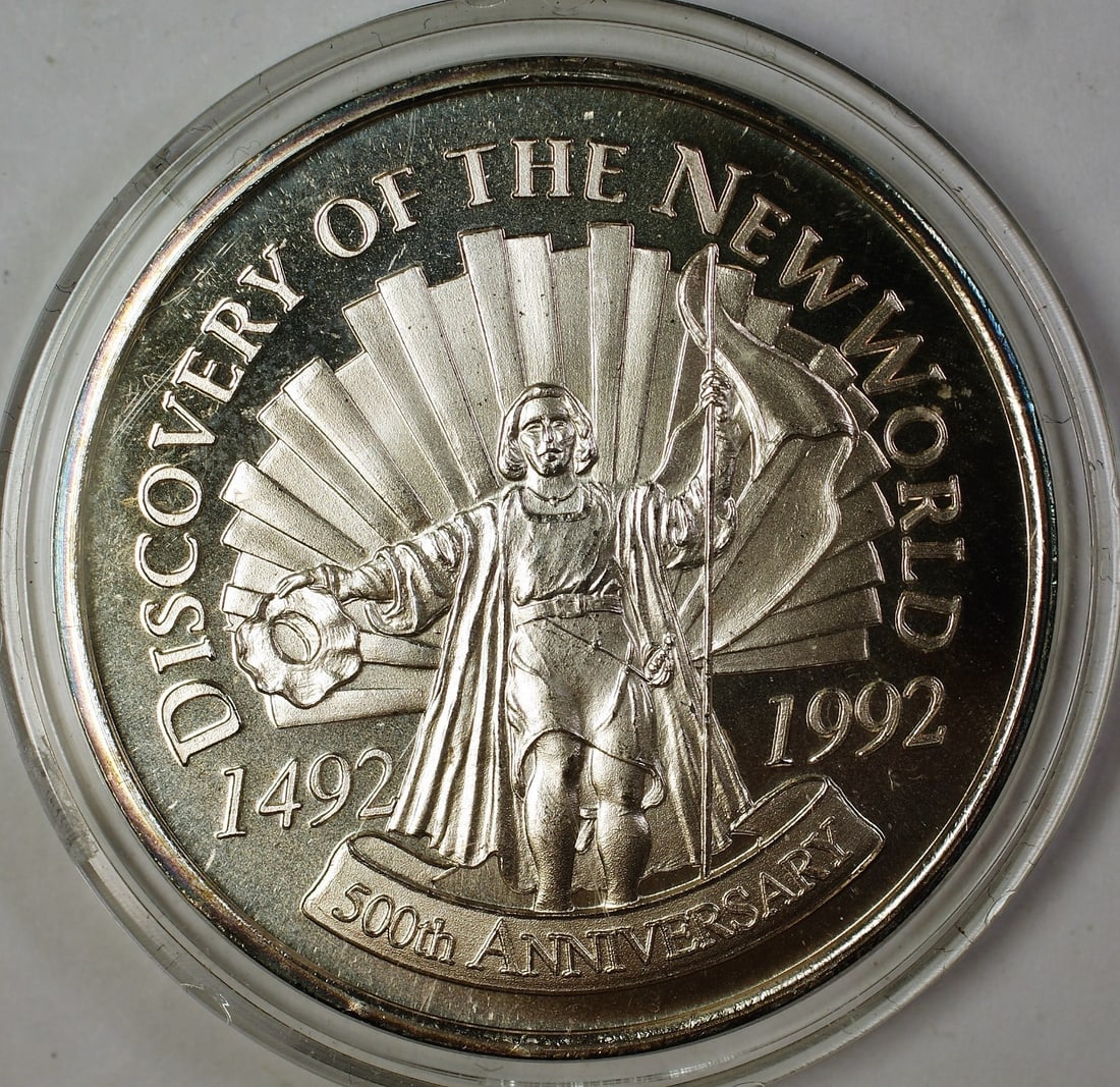 Uncirculated 1992 Silver Medal Honoring Columbus Discovery of the New World (1 of 4)