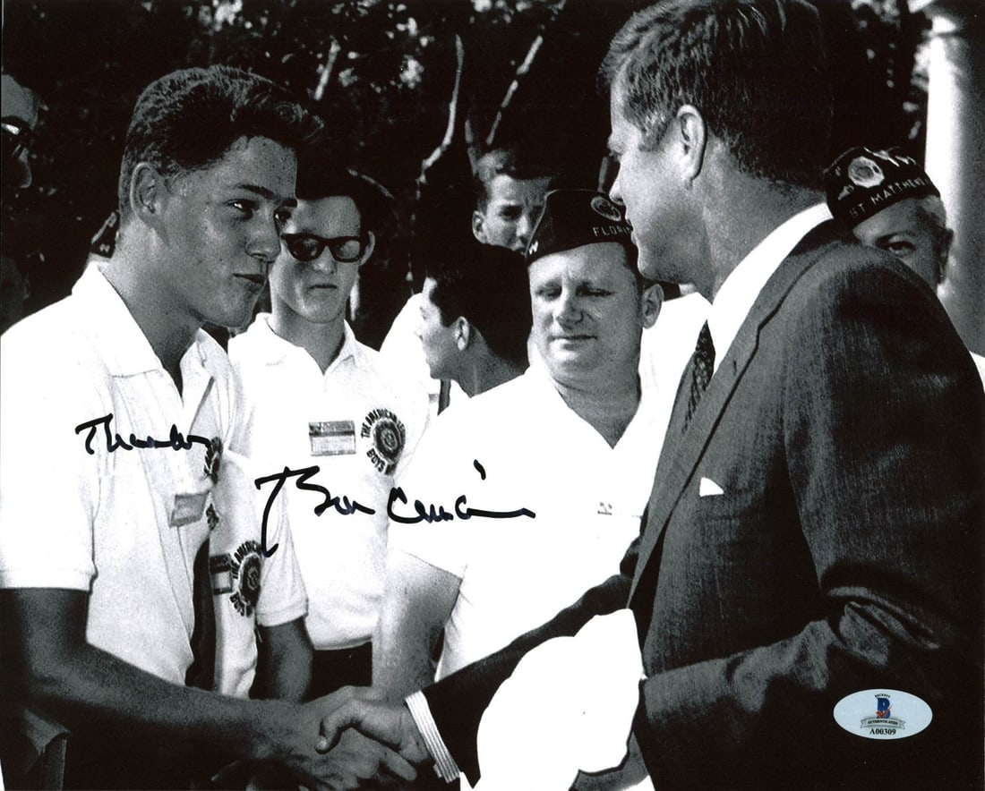 Bill Clinton Signed 8x10 Photo Meeting JFK BAS Authenticated: Bill Clinton Signed 8x10 Photo Meeting JFK BAS Authenticated This authentic signed black and white 8x10 photo features Bill Clinton, capturing a moment from his renowned "Thanks" meeting with JFK. The