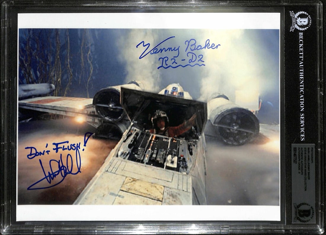Signed 8x10 Star Wars Photo Mark Hamill Kenny Baker Inscribed Beckett Authenticated: Signed 8x10 Star Wars Photo Mark Hamill Kenny Baker Inscribed Beckett Authenticated This is an original 8x10 photograph from Star Wars: The Empire Strikes Back, personally signed and inscribed by Mark