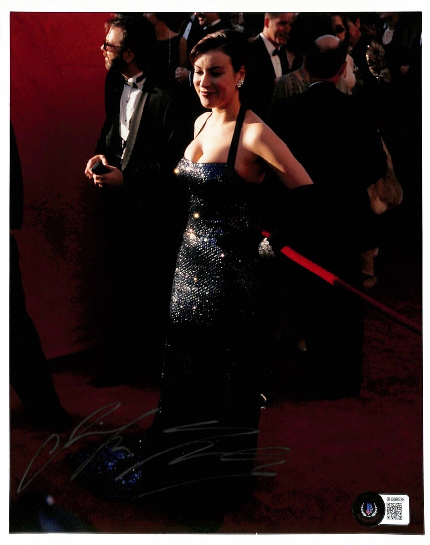 Jennifer Tilly Signed 8x10 Photograph with Beckett Authentication: Jennifer Tilly Signed 8x10 Photograph with Beckett Authentication This 8x10 photograph features actress Jennifer Tilly and is hand-signed in silver permanent marker. The autograph was obtained in pers