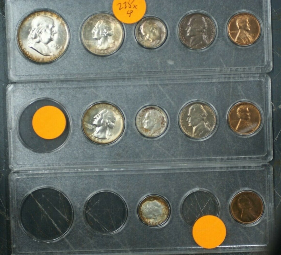 1955 United States Mint 11-Coin Uncirculated Set in Plastic Holders with Toning: 1955 United States Mint 11-Coin Uncirculated Set in Plastic Holders with Toning This 1955 US Mint Set includes eleven brilliant uncirculated coins housed in plastic holders. The coins are from the Uni