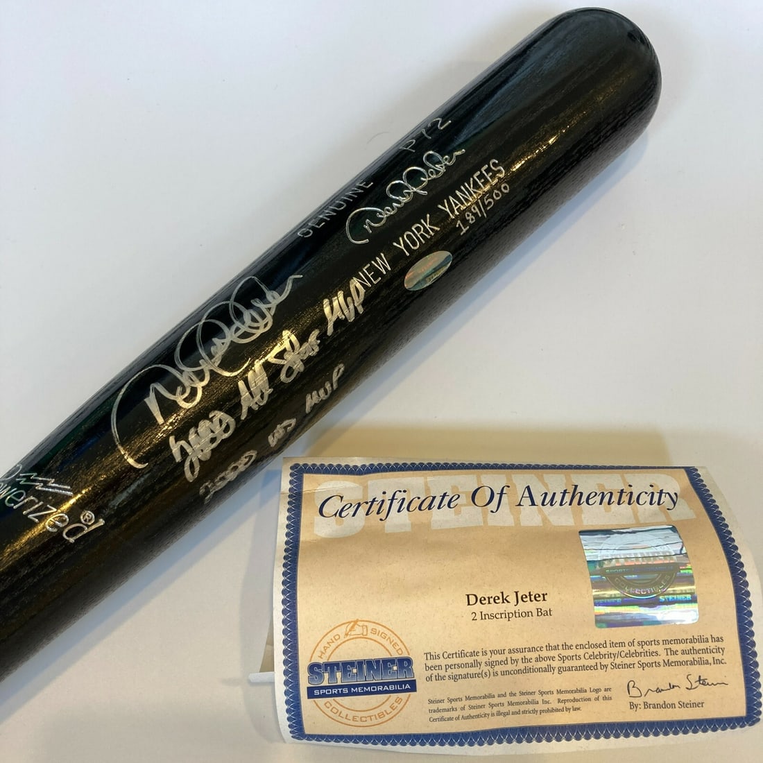 Derek Jeter Signed Louisville Slugger Bat 2000 All Star Game MVP Steiner COA Limited 189/500: Derek Jeter Signed Louisville Slugger Bat 2000 All Star Game MVP Steiner COA Limited 189/500 This is a remarkable Derek Jeter signed bat commemorating his achievements as the 2000 All Star Game and Wo