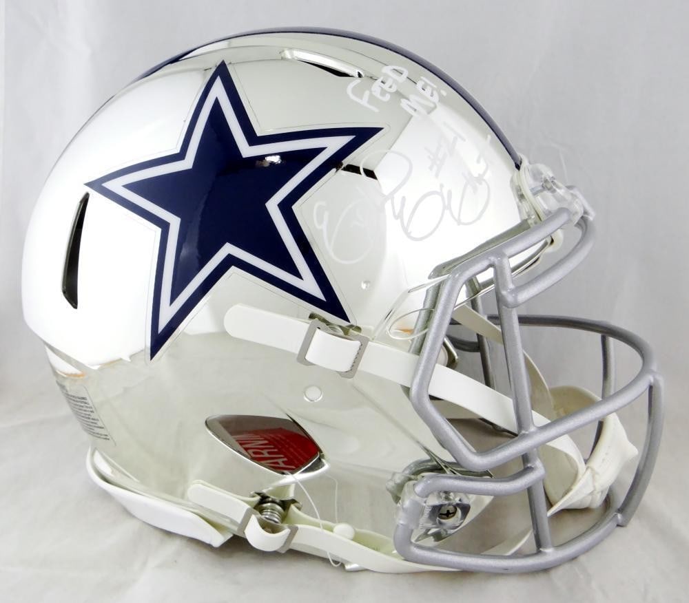 Ezekiel Elliott Dallas Cowboys Signed F/S Chrome Speed Helmet Beckett Authenticated: Ezekiel Elliott Dallas Cowboys Signed F/S Chrome Speed Helmet Beckett Authenticated This is an authentic full-size chrome speed helmet signed by Ezekiel Elliott, the standout player of the Dallas Cowb