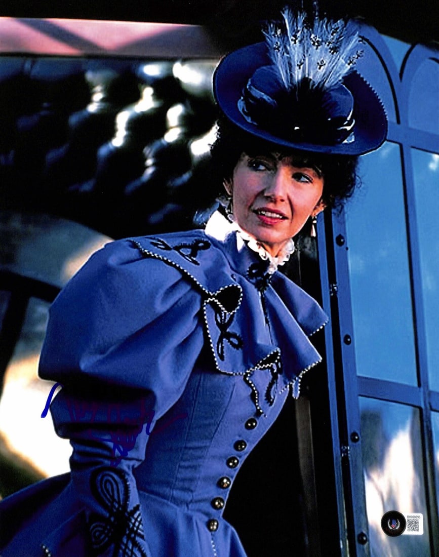 Mary Steenburgen Signed 11x14 Photo Back to the Future 3 Beckett Certified: Mary Steenburgen Signed 11x14 Photo Back to the Future 3 Beckett Certified This autographed 11x14 photograph features Mary Steenburgen, who portrayed Clara Clayton in "Back to the Future 3." The signa