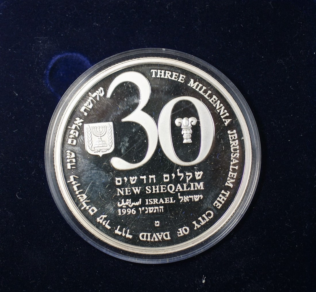 5 Ounce 1996 Israel Silver Proof Coin 30 New Sheqalim Jerusalem Anniversary: 5 Ounce 1996 Israel Silver Proof Coin 30 New Sheqalim Jerusalem Anniversary This 1996 Israel 30 New Sheqalim coin commemorates 3000 years of Jerusalem and is struck in pure silver as a proof coin. It