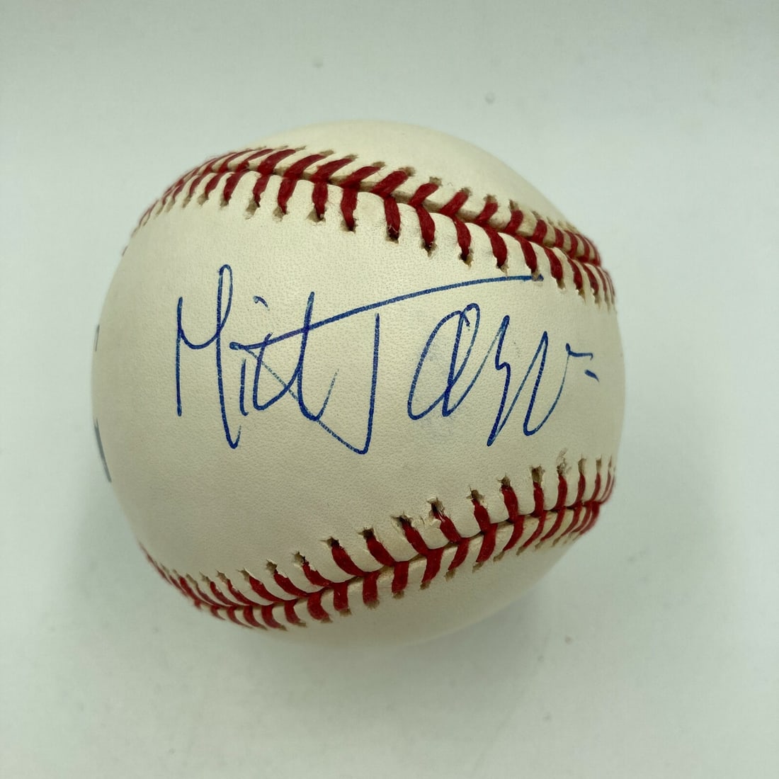 Mick Jagger Signed Major League Baseball PSA DNA Authentic Rolling Stones: Mick Jagger Signed Major League Baseball PSA DNA Authentic Rolling Stones This Official Major League Baseball features a stunning blue pen signature from Mick Jagger, the legendary front man of The Ro
