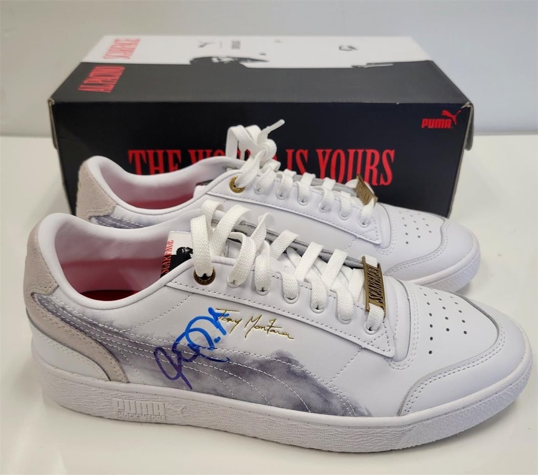 Al Pacino Signed Puma Scarface Shoes 11 with Beckett Auth: Al Pacino Signed Puma Scarface Shoes 11 with Beckett Auth Step into cinematic history with these Al Pacino signed Ralph Sampson x Puma Scarface Shoes in size 11. Authenticated by Beckett, these origin