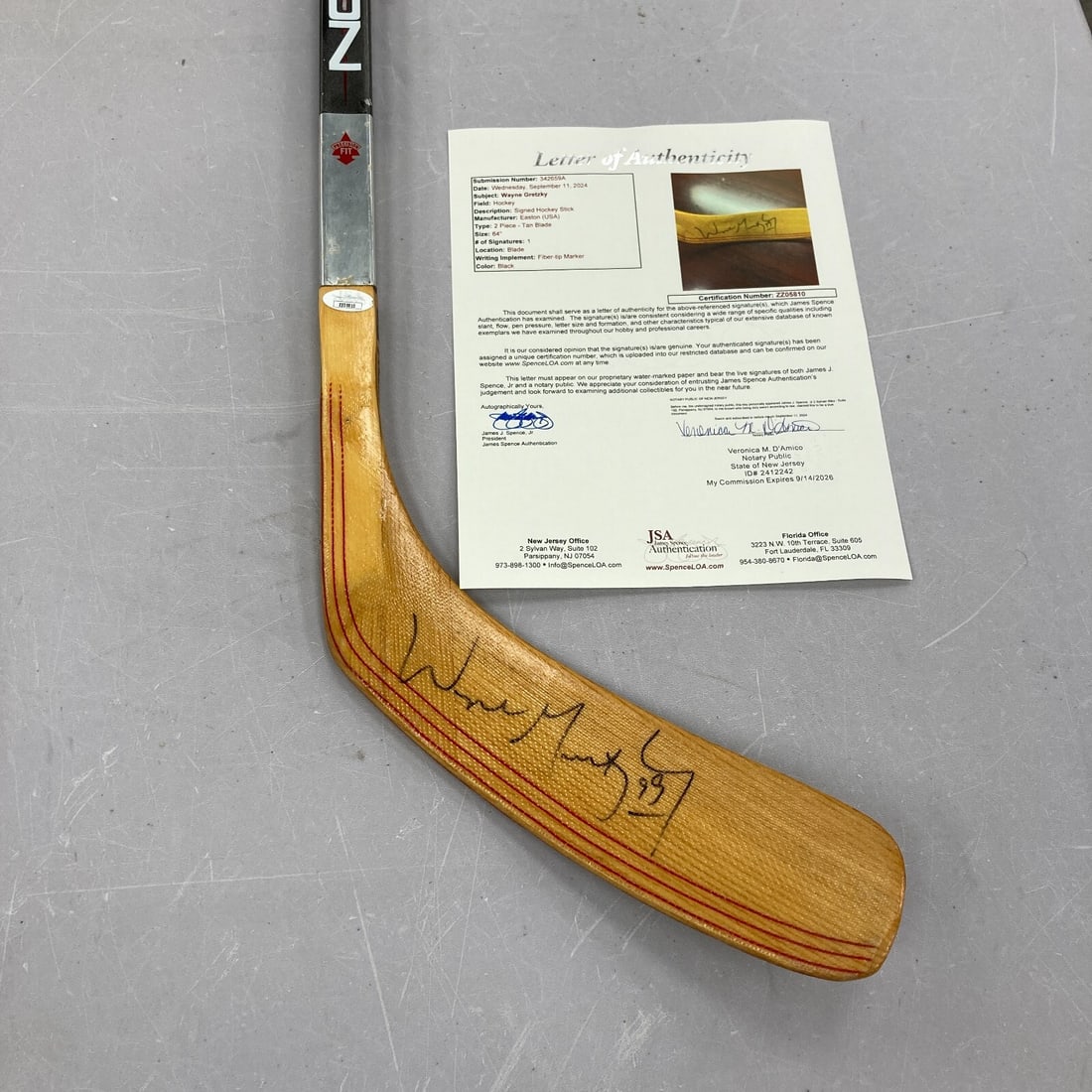 Wayne Gretzky Signed Easton Hockey Stick with JSA Authentication: Wayne Gretzky Signed Easton Hockey Stick with JSA Authentication This is an authentic Wayne Gretzky Signed Easton Game Model Hockey Stick, a must-have for any hockey enthusiast and a true collectible.