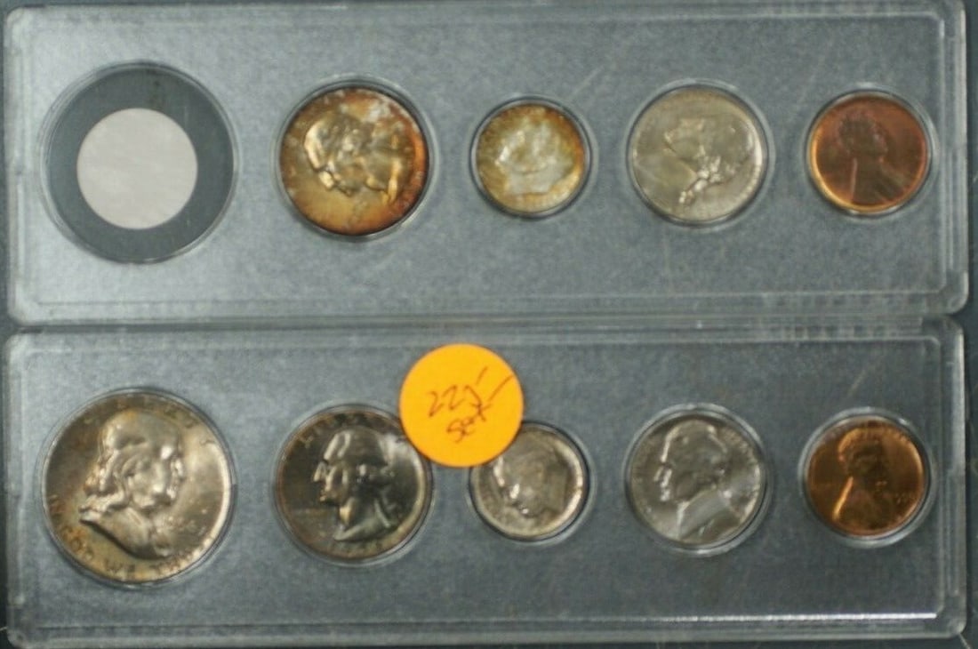 Nine Uncirculated 1956 U.S. Mint Coins in Plastic Display Holders: Nine Uncirculated 1956 U.S. Mint Coins in Plastic Display Holders This 1956 US Mint Set features nine uncirculated coins housed in plastic holders. The coins are from the United States Mint and exhibi