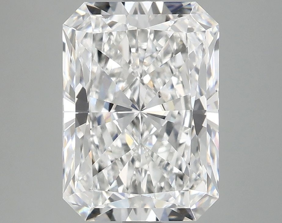 Loose Diamond - RADIANT 3.09ct D VVS2: Loose Diamond - RADIANT 3.09ct D VVS2 Source: This is a real non-mined Diamond that has been grown in a lab Shape: RADIANT Carats: 3.09 Color: D Clarity: VVS2 Certification: IGI Video: Video Link