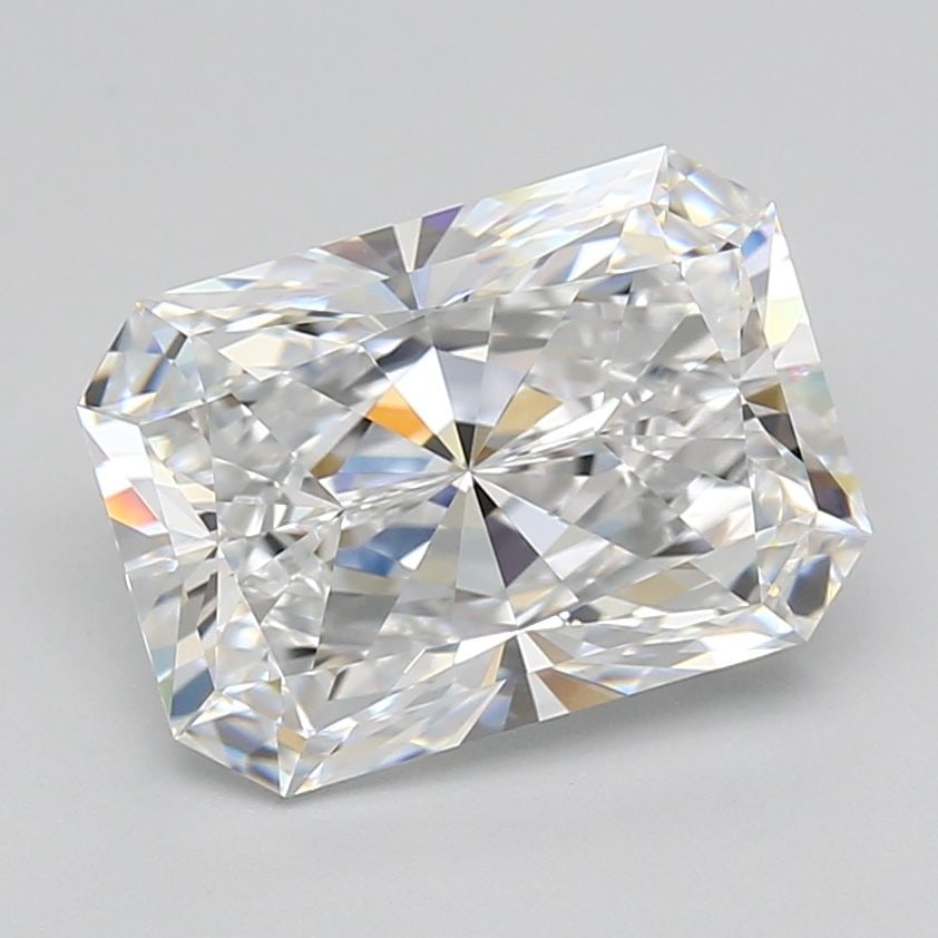Loose Diamond - RADIANT 4.53ct D VVS2: Loose Diamond - RADIANT 4.53ct D VVS2 Source: This is a real non-mined Diamond that has been grown in a lab Shape: RADIANT Carats: 4.53 Color: D Clarity: VVS2 Certification: GCAL Video: Video Link
