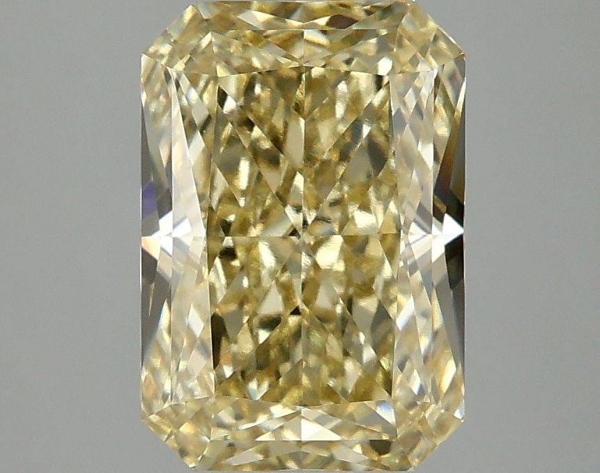 Loose Diamond - RADIANT 3.09ct Fancy Intense Yellow VVS2: Loose Diamond - RADIANT 3.09ct Fancy Intense Yellow VVS2 Source: This is a real non-mined Diamond that has been grown in a lab Shape: RADIANT Carats: 3.09 Color: Fancy Intense Yellow Certification: IG