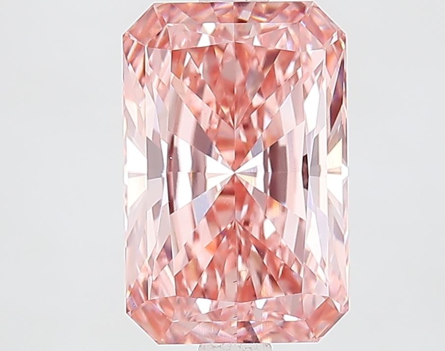 Loose Diamond - RADIANT 3.03ct Fancy Vivid Pink VS1: Loose Diamond - RADIANT 3.03ct Fancy Vivid Pink VS1 Source: This is a real non-mined Diamond that has been grown in a lab Shape: RADIANT Carats: 3.03 Color: Fancy Vivid Pink Certification: IGI Video: